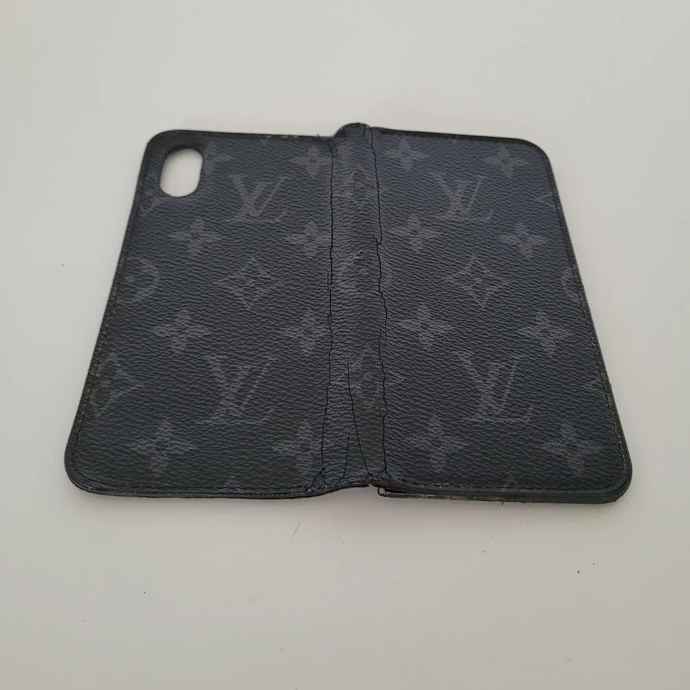 Louis Vuitton Monogram Eclipse iPhone X XS Folio Case Black Grey M63446 BC0121